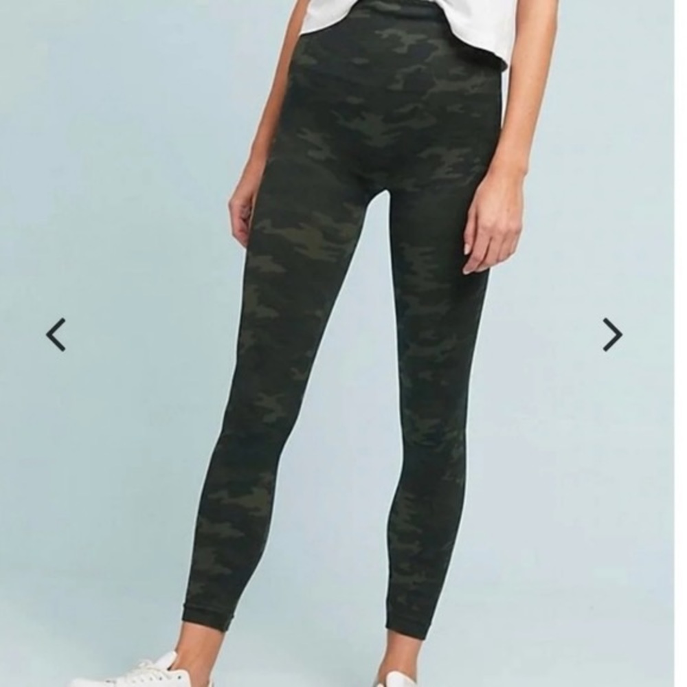 Spanx Look At Me Now camo legging